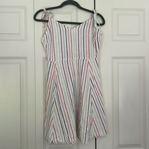 stripped pattern dress good condition, size medium